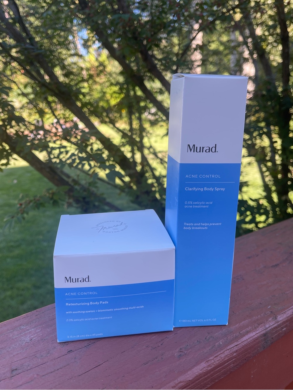 Murad Acne Control Clarifying Body Spray & Retexturizing Body Pads